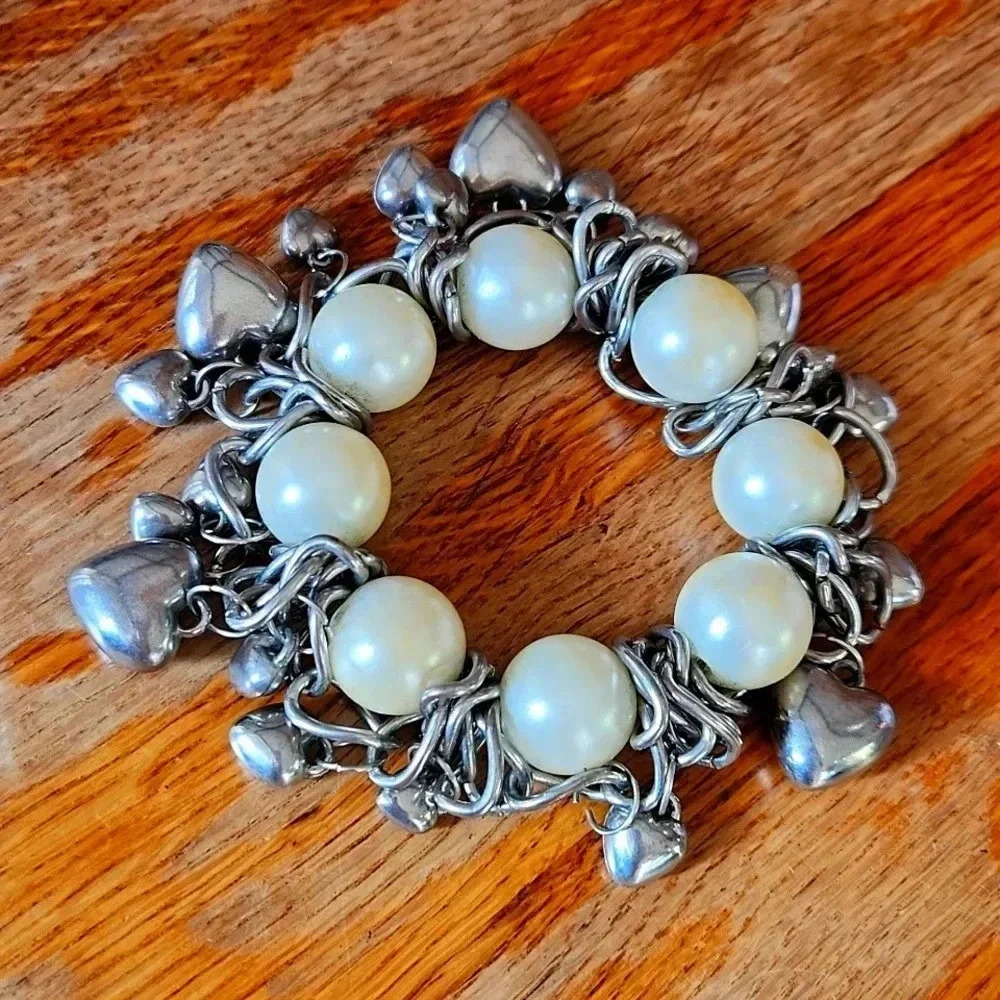Chunky‎ Stainless Steel Puffed Hearts Faux Large Pearl Bracelet Stretch
